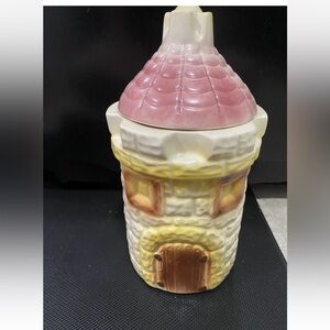 Collector’s American Bisque Cardinal China Co. Castle Tower Cookie Jar USA.